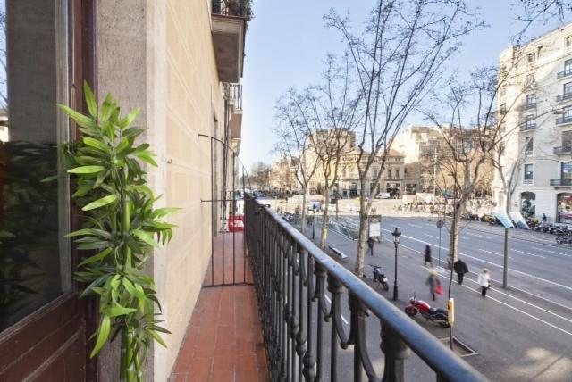 Paseo De Gracia Apartments บาร์เซโลนา ภายนอก รูปภาพ